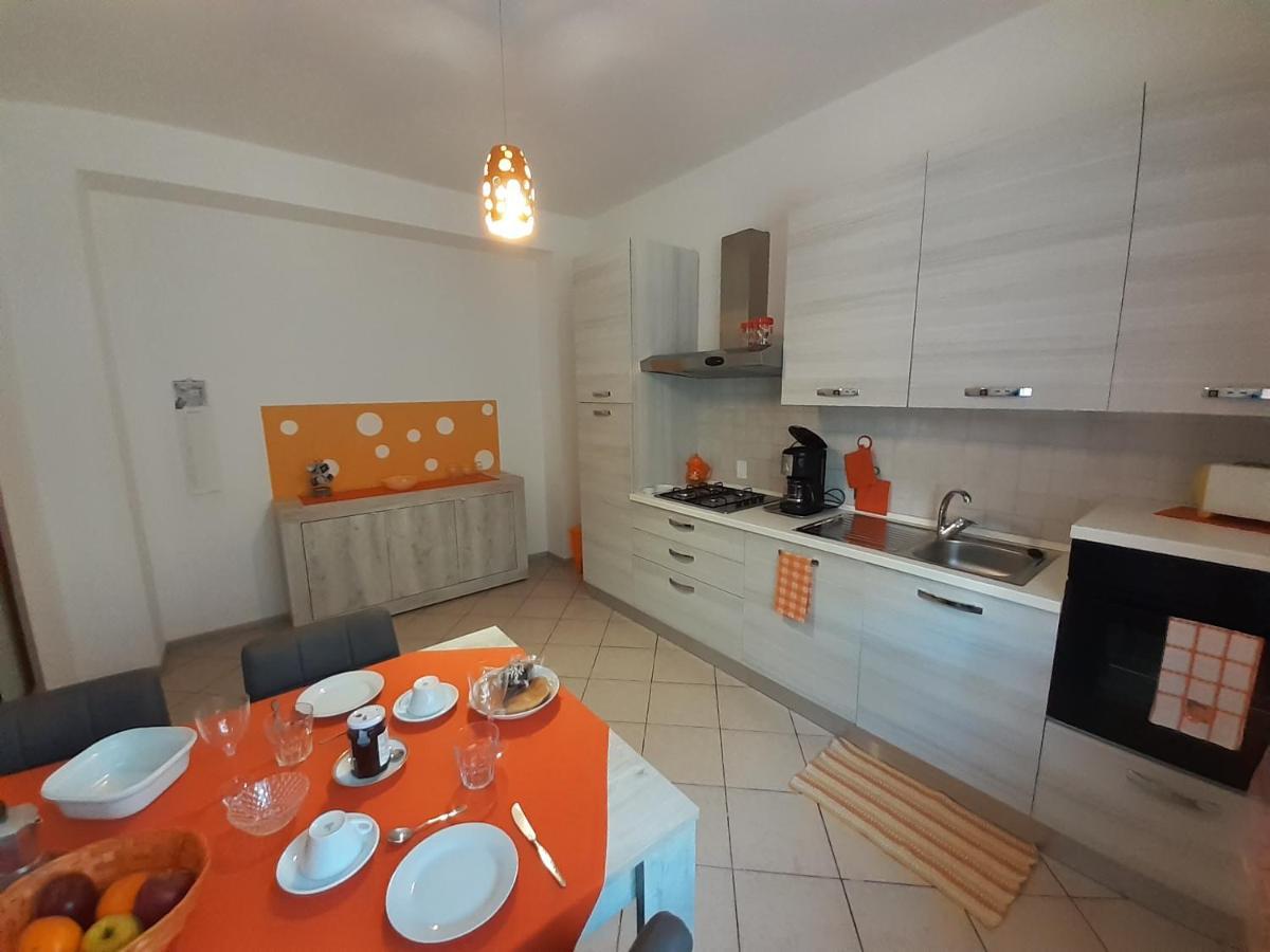 מאלצ'סינה Saglia Apartments מראה חיצוני תמונה