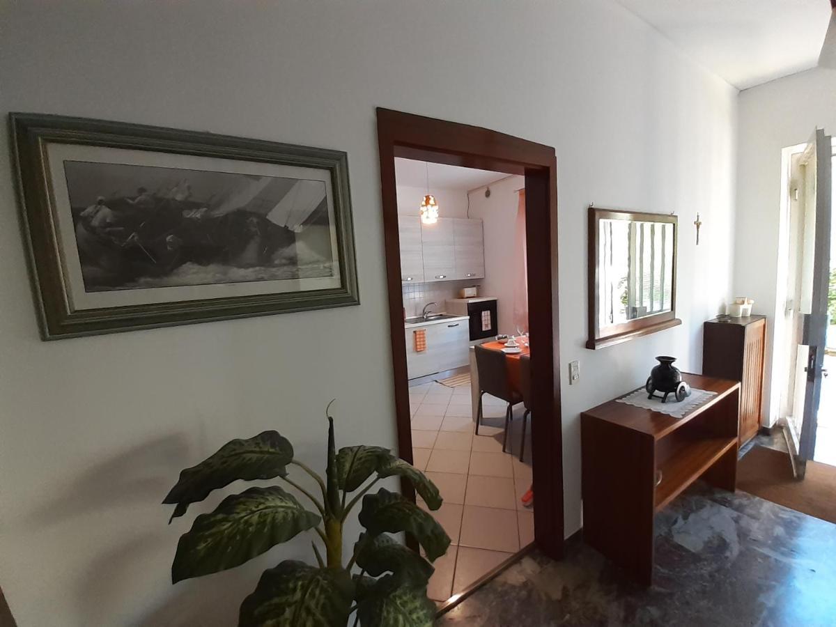 מאלצ'סינה Saglia Apartments מראה חיצוני תמונה