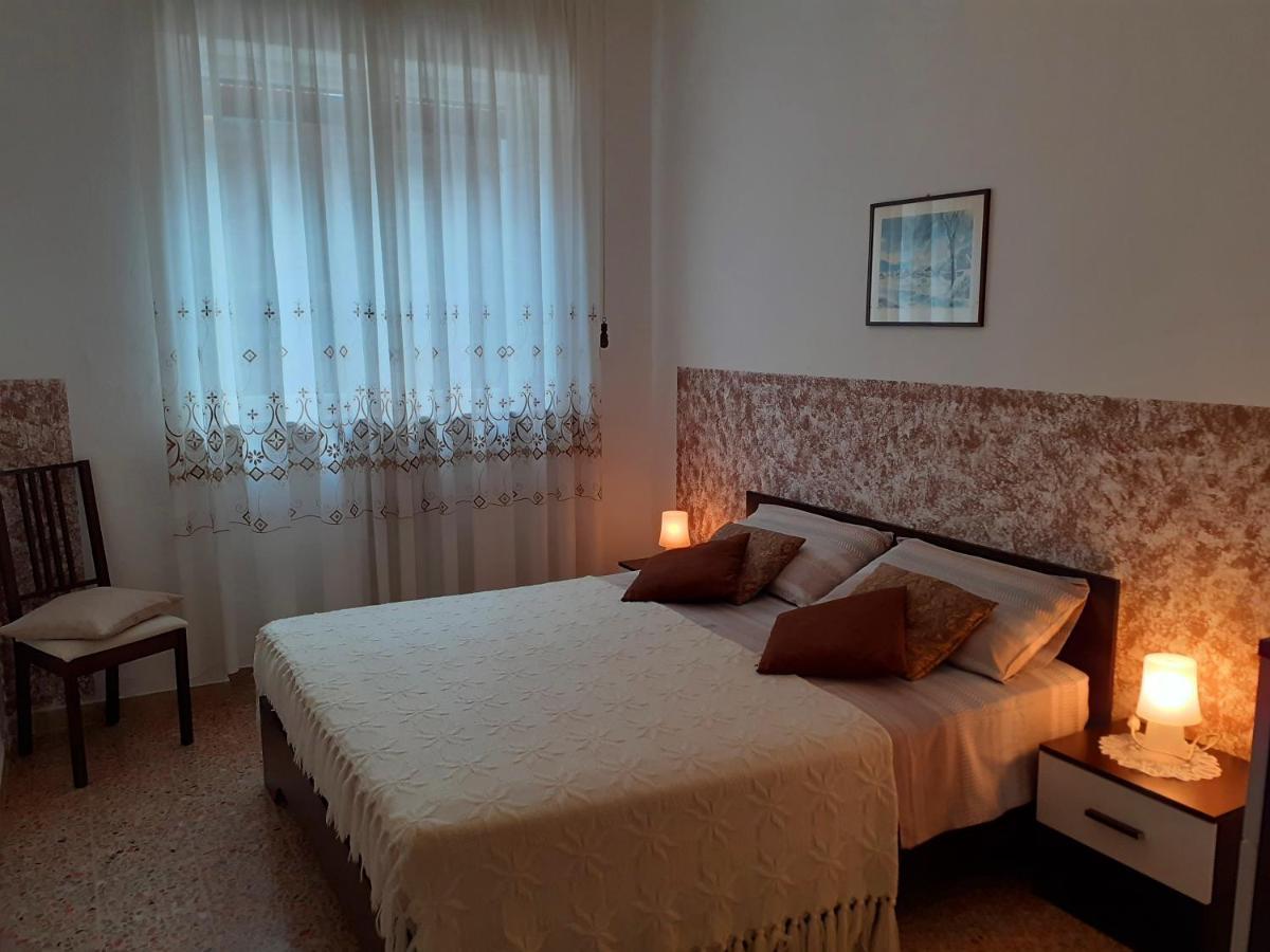מאלצ'סינה Saglia Apartments מראה חיצוני תמונה