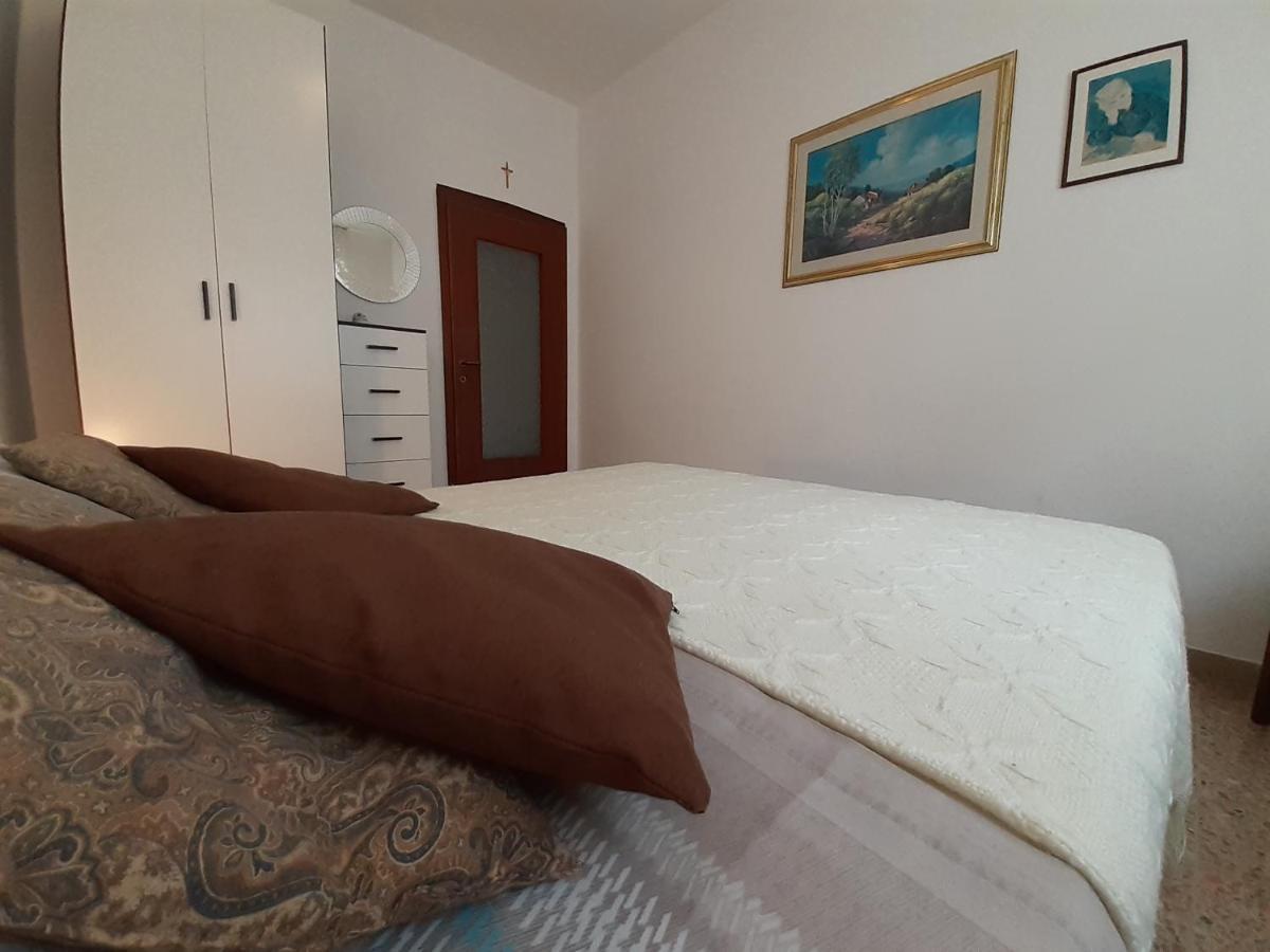 מאלצ'סינה Saglia Apartments מראה חיצוני תמונה