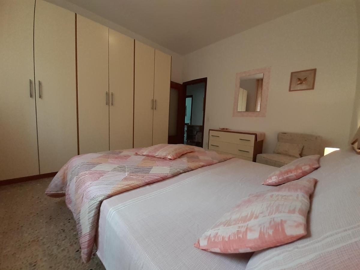 מאלצ'סינה Saglia Apartments מראה חיצוני תמונה