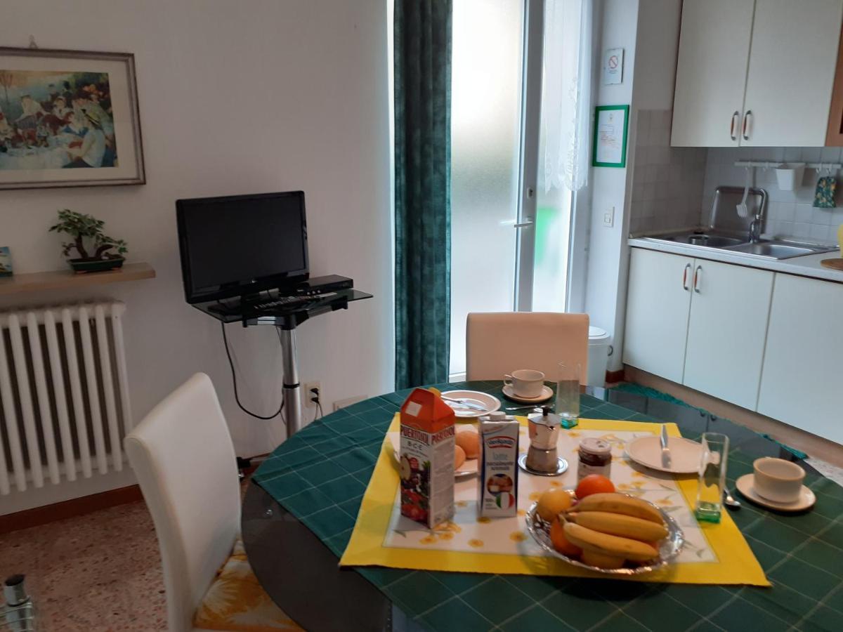 מאלצ'סינה Saglia Apartments מראה חיצוני תמונה