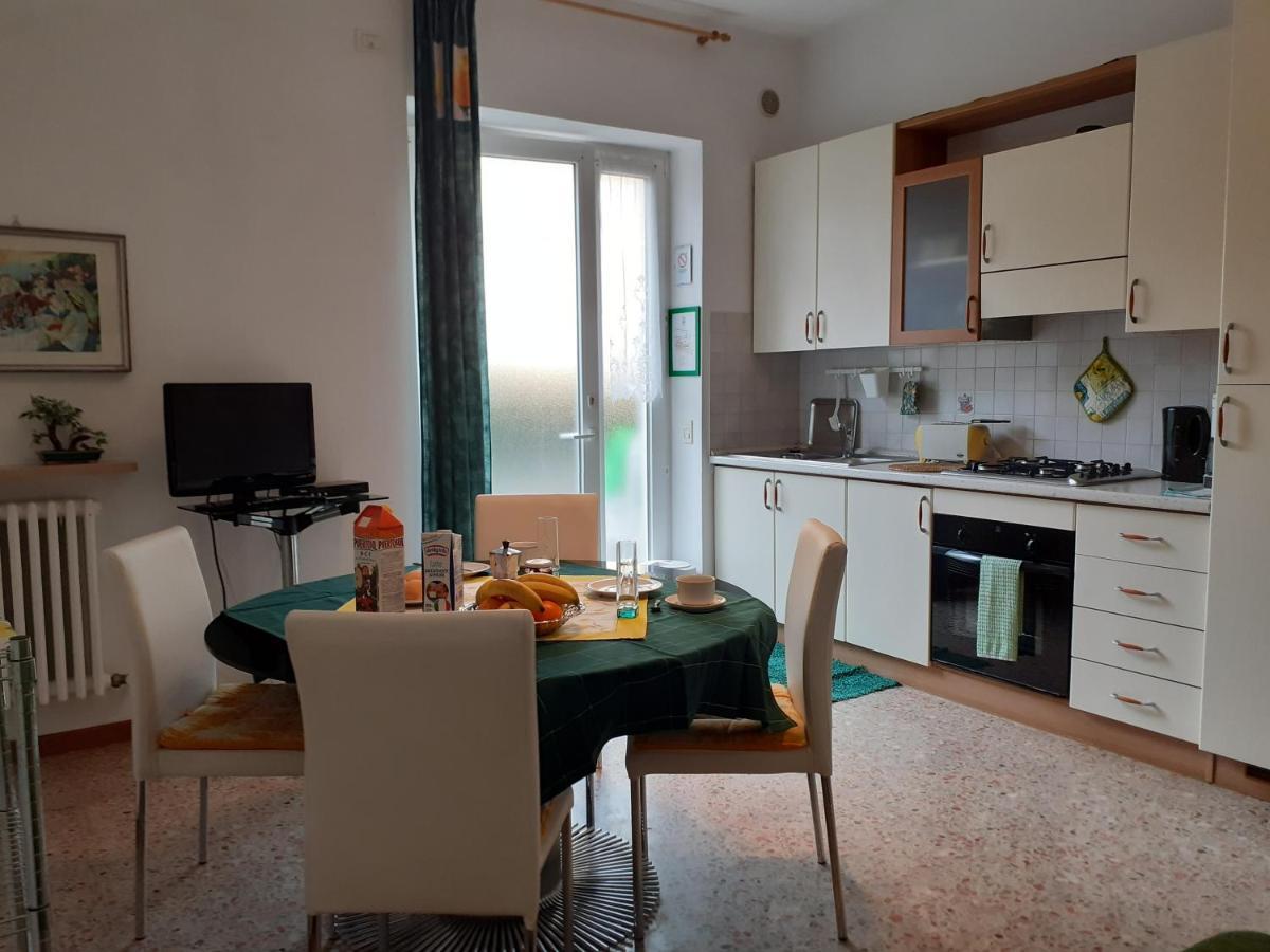 מאלצ'סינה Saglia Apartments מראה חיצוני תמונה