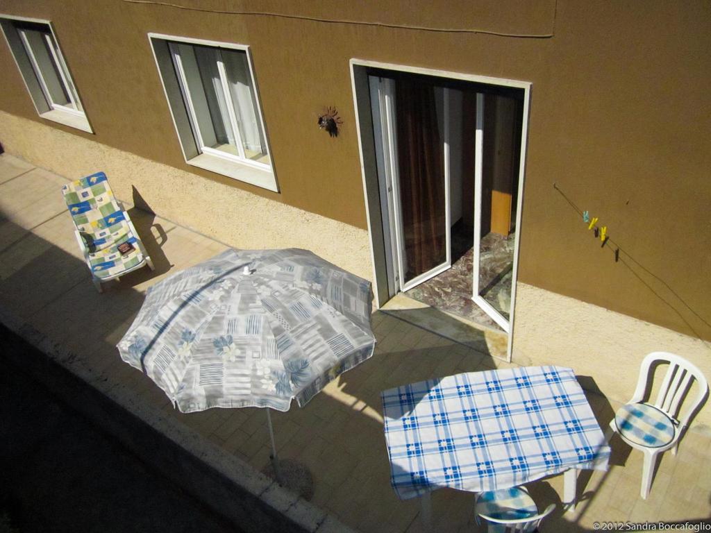 מאלצ'סינה Saglia Apartments מראה חיצוני תמונה